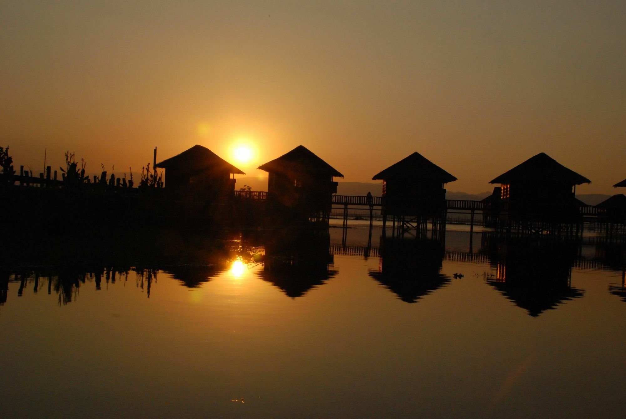 Golden Island Cottages Thale U Hotel Ywama Buitenkant foto