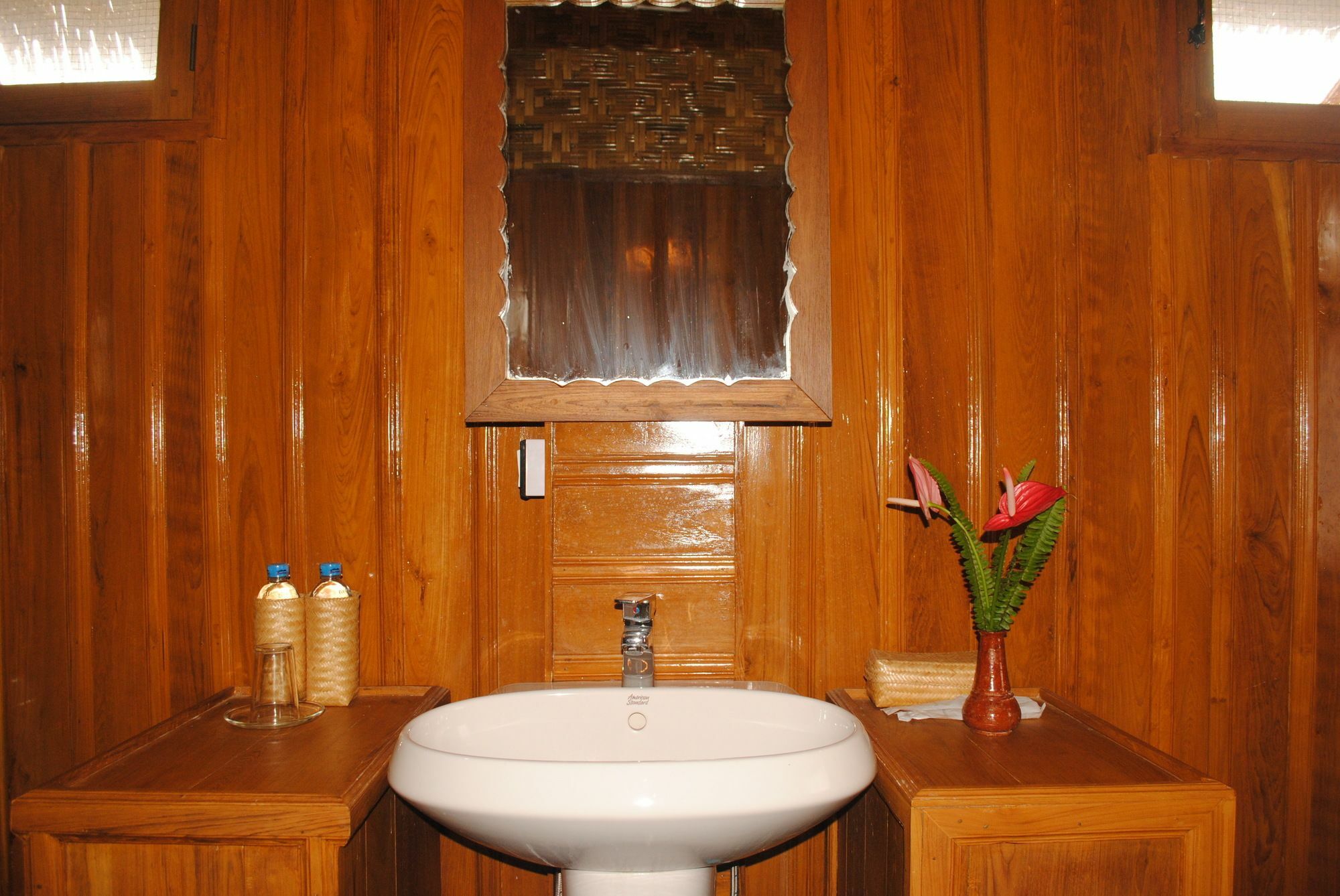 Golden Island Cottages Thale U Hotel Ywama Buitenkant foto