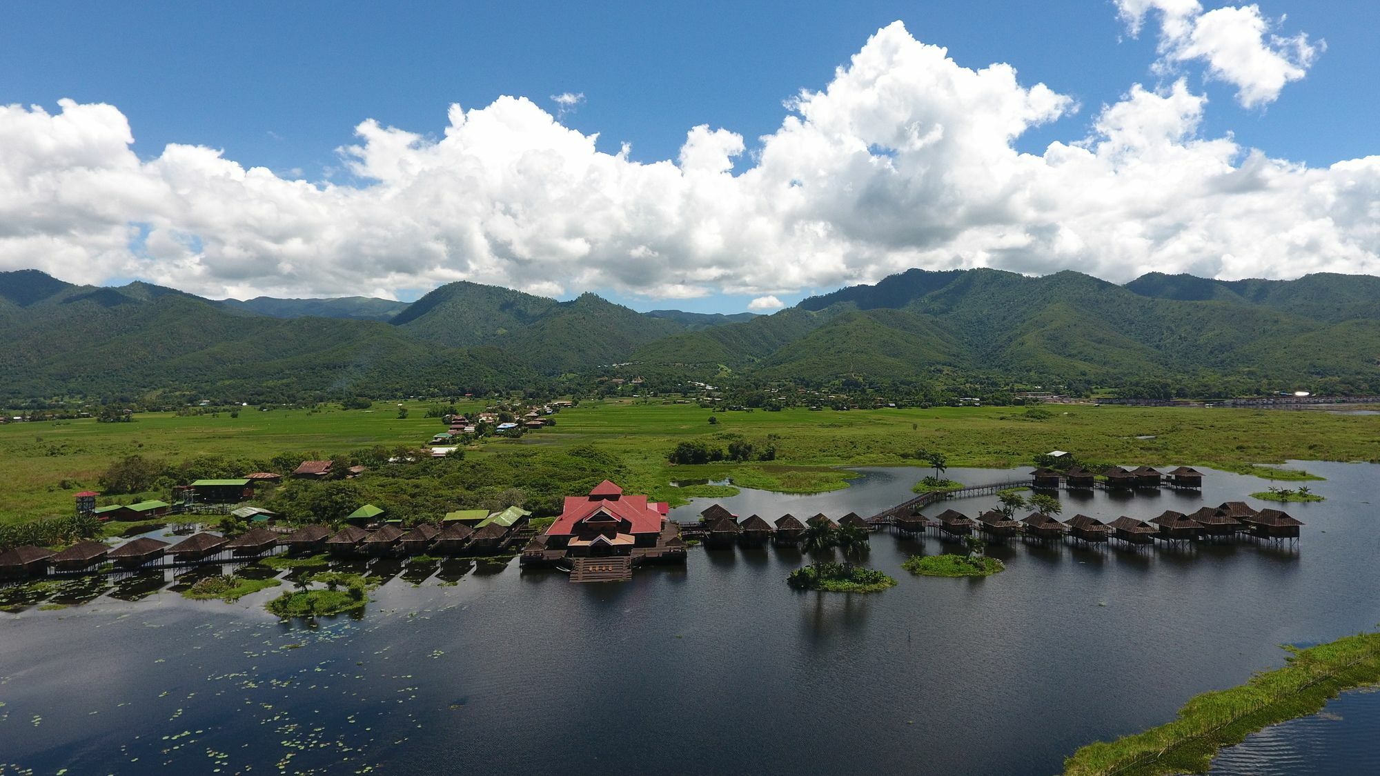 Golden Island Cottages Thale U Hotel Ywama Buitenkant foto